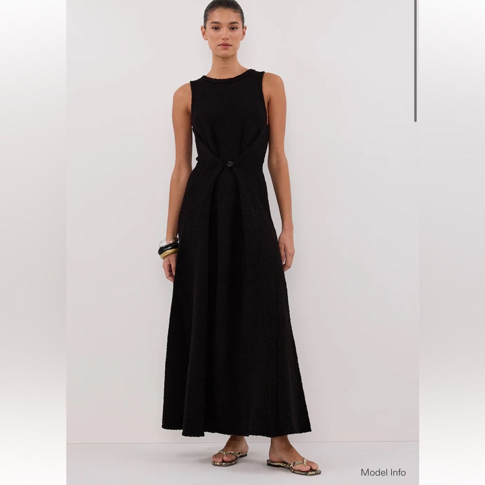 DISSH Sue Black Knit Maxi Dress